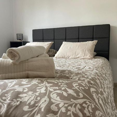 Stelarium-Suite Con Bano Privado En Casa Compartida-Uebica2 Mairena del Aljarafe Exterior foto