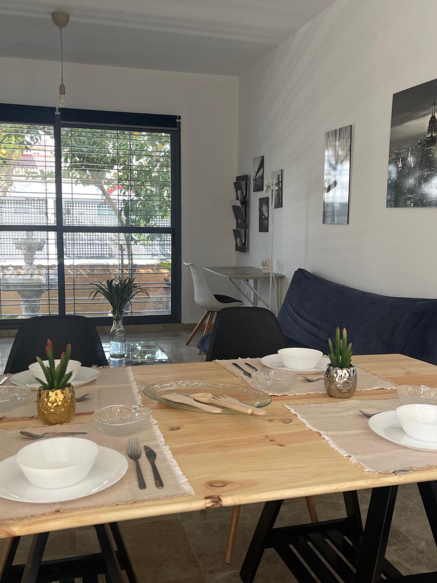 Stelarium-Suite Con Bano Privado En Casa Compartida-Uebica2 Mairena del Aljarafe Exterior foto