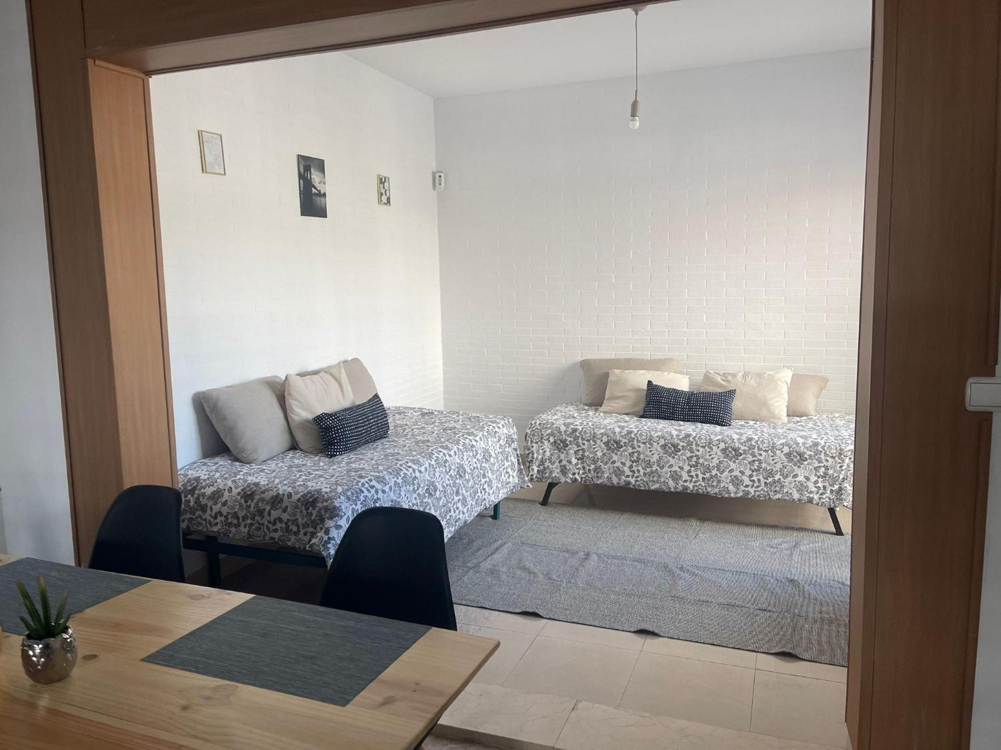 Stelarium-Suite Con Bano Privado En Casa Compartida-Uebica2 Mairena del Aljarafe Exterior foto